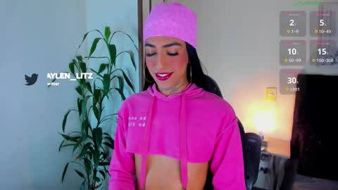 Snapshot of litz_81 chatting on 20, 11, 2025 litz_81 online show from 20, 11, 2025