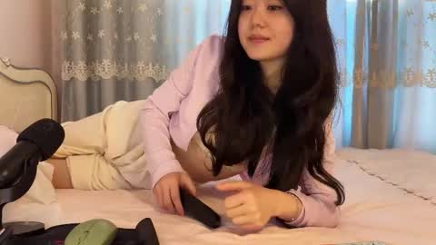 Snapshot of liunana chatting on 11, 11, 2025 nana online show from 11, 11, 2025