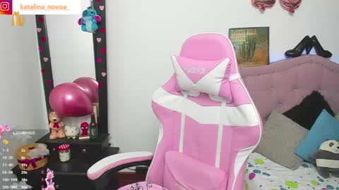 Snapshot of liv_rosse chatting on 9, 5, 2026 Katalina Novoa. online show from 9, 5, 2026