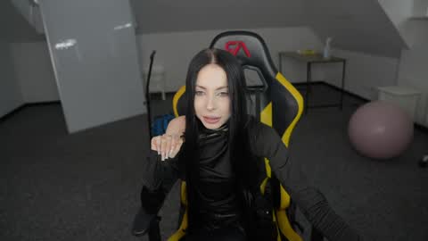 Snapshot of livehub054 chatting on 17, 3, 2026 Sheryl online show from 17, 3, 2026