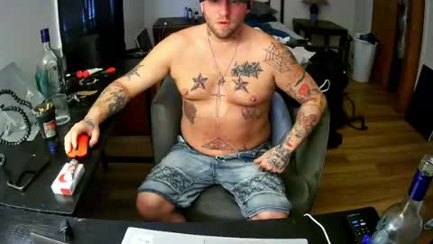 livingpuddle online show from 31, 5, 2026