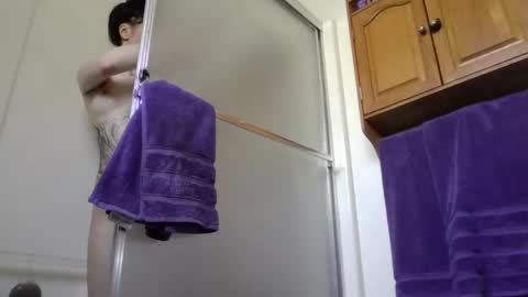 Snapshot of livmirage chatting on 29, 4, 2026 Liv Mirage online show from 29, 4, 2026