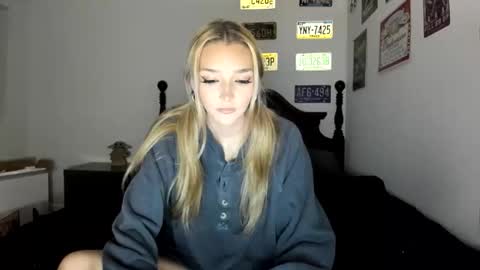Snapshot of livvywinters chatting on 31, 3, 2026 Livvy online show from 31, 3, 2026