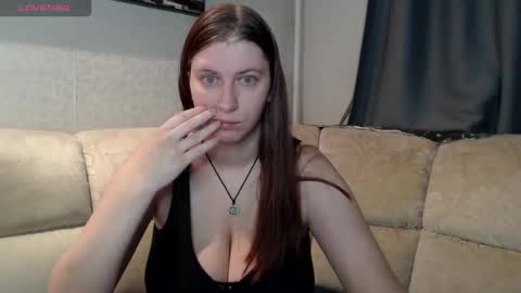 Snapshot of liyasilve chatting on 15, 10, 2025 Liya Silve online show from 15, 10, 2025