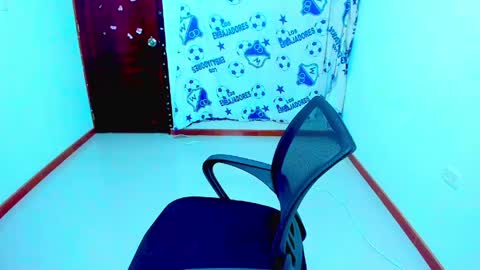 Snapshot of liz_and_chris1 chatting on 31, 5, 2026 Chris online show from 31, 5, 2026