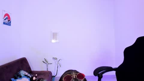 Snapshot of liz_beths chatting on 13, 7, 2026 Elizabeth online show from 13, 7, 2026