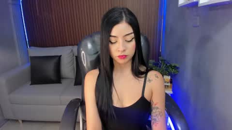 Snapshot of liz_bohemia chatting on 16, 4, 2026 LIZ online show from 16, 4, 2026