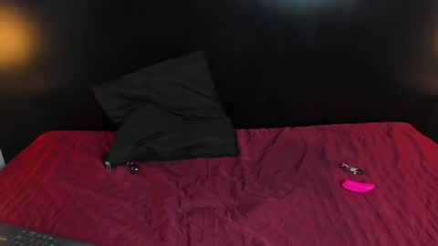 Liz  online show from 2, 1, 2025