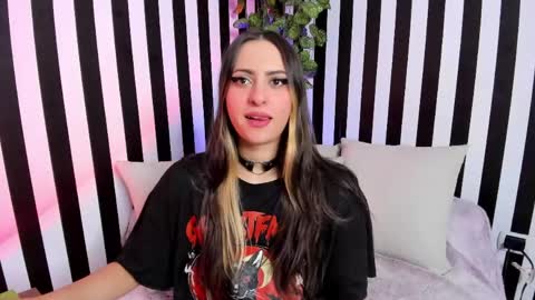 Snapshot of liz_goth chatting on 21, 4, 2026 Liz online show from 21, 4, 2026