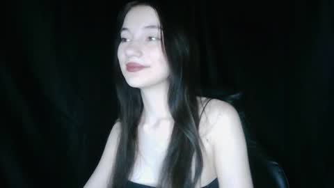 Snapshot of liza__kitty chatting on 4, 12, 2025 Liza Kitty online show from 4, 12, 2025