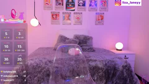 Snapshot of liza_bennet chatting on 13, 11, 2025 Liza online show from 13, 11, 2025