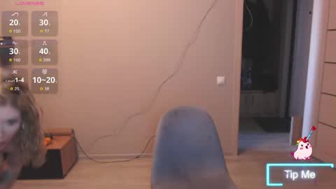 Snapshot of liza_wet chatting on 30, 4, 2026 Liza Wet online show from 30, 4, 2026