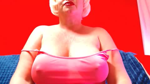 Snapshot of lizabrazzer chatting on 20, 4, 2026 LizaBrazzer online show from 20, 4, 2026
