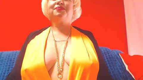 Snapshot of lizabrazzer chatting on 1, 5, 2026 LizaBrazzer online show from 1, 5, 2026