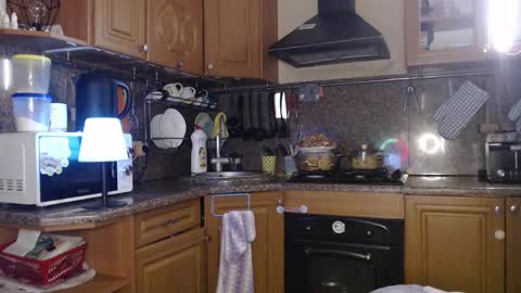 Snapshot of lizacakes chatting on 27, 2, 2025 LizaCakes online show from 27, 2, 2025