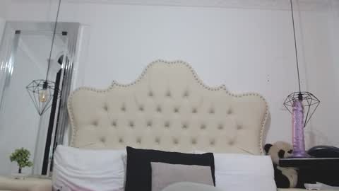 lizANDjuan online show from 24, 1, 2025