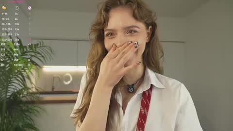 Hello there im Amelia Im new here Lets have fun online show from 31, 5, 2026