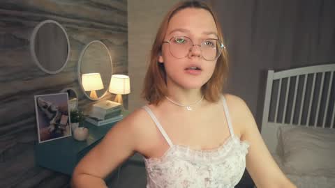 Snapshot of lizbethhaith chatting on 14, 12, 2024 Lizbeth or Lizzy online show from 14, 12, 2024