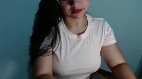Snapshot of lizbodu chatting on 9, 12, 2024 Lizze Bodu 3 online show from 9, 12, 2024