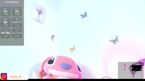 Snapshot of lizethdahyan_19 chatting on 5, 12, 2024 liz online show from 5, 12, 2024