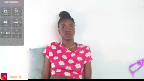 Snapshot of lizethdahyan_19 chatting on 17, 1, 2025 liz online show from 17, 1, 2025