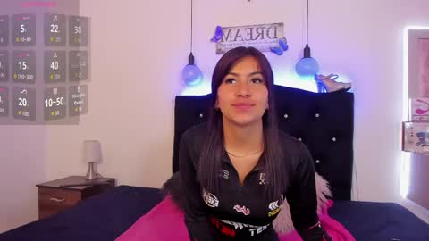 Snapshot of lizz_cherry_ chatting on 22, 4, 2026 lizz online show from 22, 4, 2026