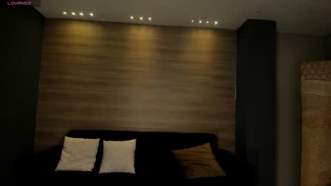 Lizzi  online show from 30, 10, 2025