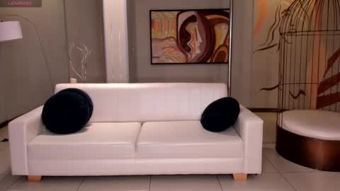 Lizzi  online show from 27, 11, 2025