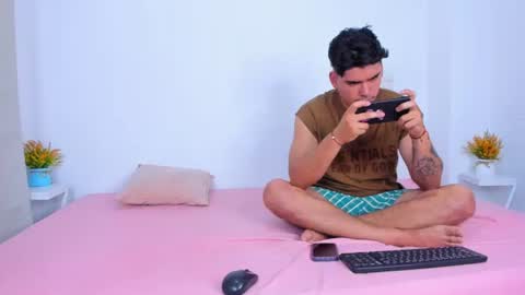 Snapshot of lizzi_doll25 chatting on 14, 7, 2026 Marie Deni online show from 14, 7, 2026