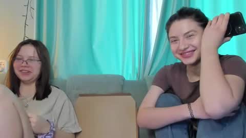 lizzi_muur online show from 29, 1, 2025