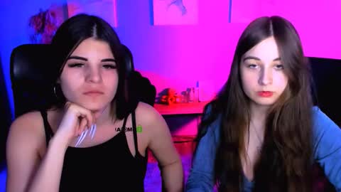 Snapshot of lizzie_boom chatting on 8, 3, 2026 lizzie_boom online show from 8, 3, 2026