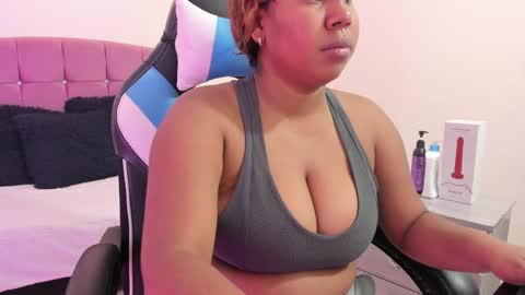 Snapshot of lizzie_williamss chatting on 31, 3, 2026 lizzie_williamss online show from 31, 3, 2026