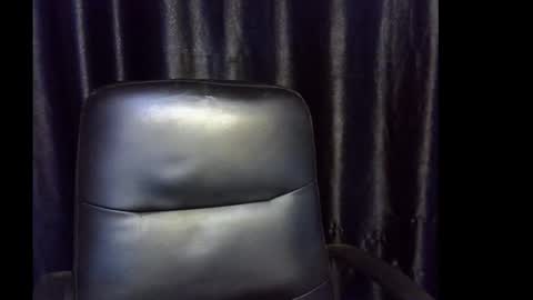 Snapshot of lizzy_petite chatting on 23, 9, 2025 lizzy online show from 23, 9, 2025