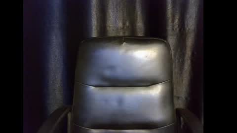 Snapshot of lizzy_petite chatting on 15, 10, 2025 lizzy online show from 15, 10, 2025