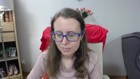 Snapshot of lizzy_sparkle chatting on 11, 5, 2026 Lizzy online show from 11, 5, 2026