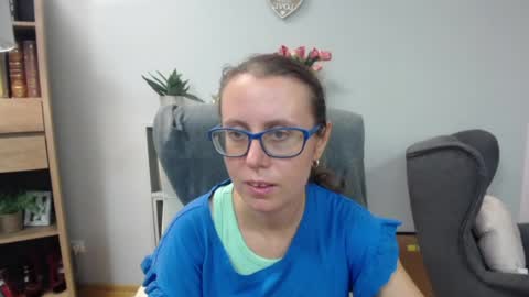 Snapshot of lizzy_sparkle chatting on 23, 7, 2026 Lizzy online show from 23, 7, 2026