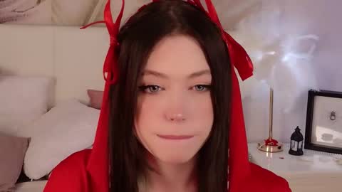 Snapshot of lizzy_wells chatting on 6, 3, 2026 Lizzy online show from 6, 3, 2026