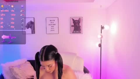 lizzyponcee online show from 24, 5, 2026