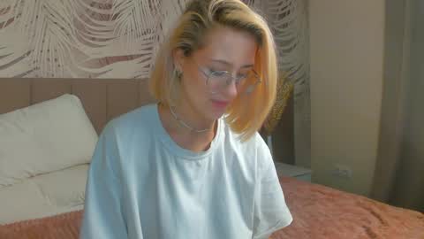 Snapshot of lizzysin chatting on 28, 4, 2026 lizzysin online show from 28, 4, 2026