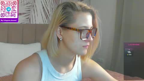 Snapshot of lizzysin chatting on 14, 5, 2026 lizzysin online show from 14, 5, 2026