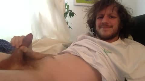 Snapshot of llazer1 chatting on 1, 2, 2026 llazer1 online show from 1, 2, 2026