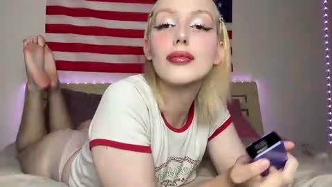 Snapshot of llinabarbie chatting on 2, 8, 2026 Alina online show from 2, 8, 2026