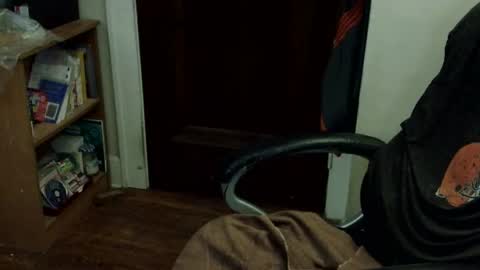 loades182025 online show from 15, 4, 2026