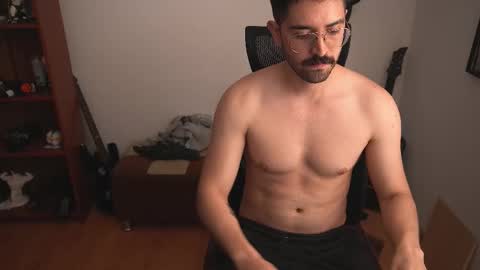 Lobito blanco Thefckingwolf main account online show from 25, 9, 2025