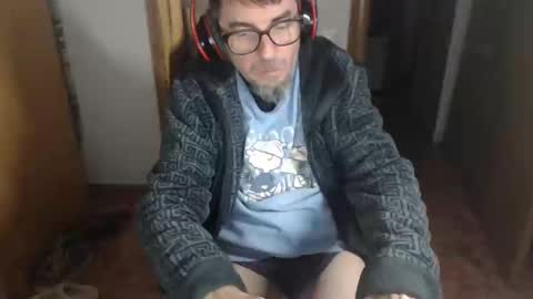 lobosolitario73 online show from 23, 11, 2025