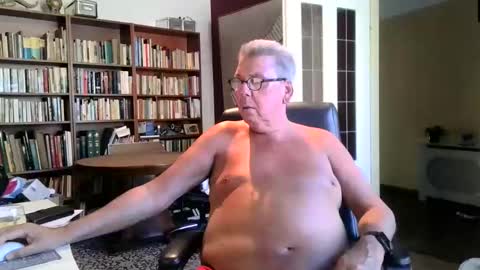 Snapshot of loebet chatting on 25, 4, 2026 Loebet online show from 25, 4, 2026