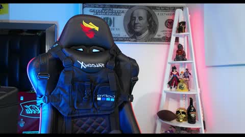 Snapshot of logan_hugh8 chatting on 13, 12, 2024 logan_hugh8 online show from 13, 12, 2024