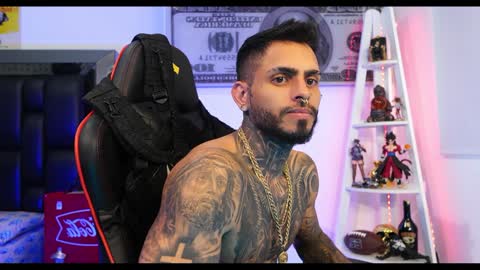 Snapshot of logan_hugh8 chatting on 28, 1, 2025 logan_hugh8 online show from 28, 1, 2025