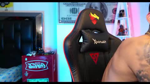 Snapshot of logan_hugh8 chatting on 26, 2, 2025 logan_hugh8 online show from 26, 2, 2025