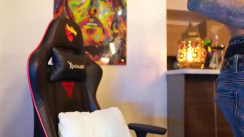 Snapshot of logan_hugh8 chatting on 2, 10, 2025 logan_hugh8 online show from 2, 10, 2025